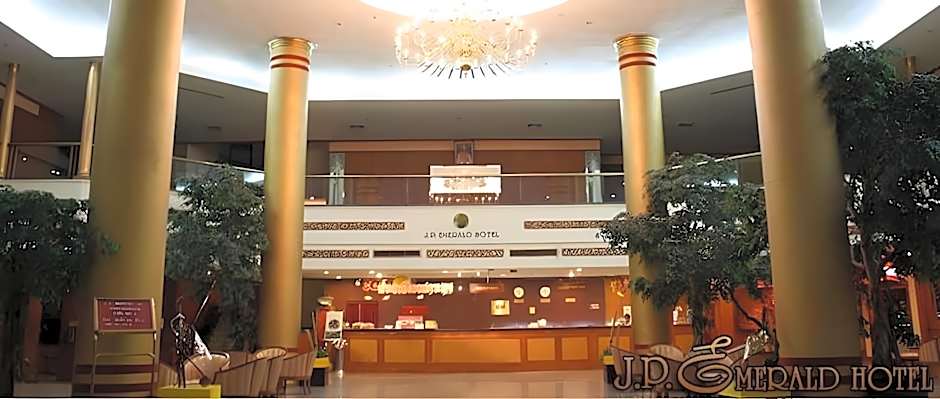 Jp Emerald Hotel