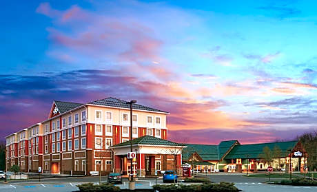 Oxford Casino Hotel