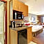 Ramada by Wyndham Ponoka