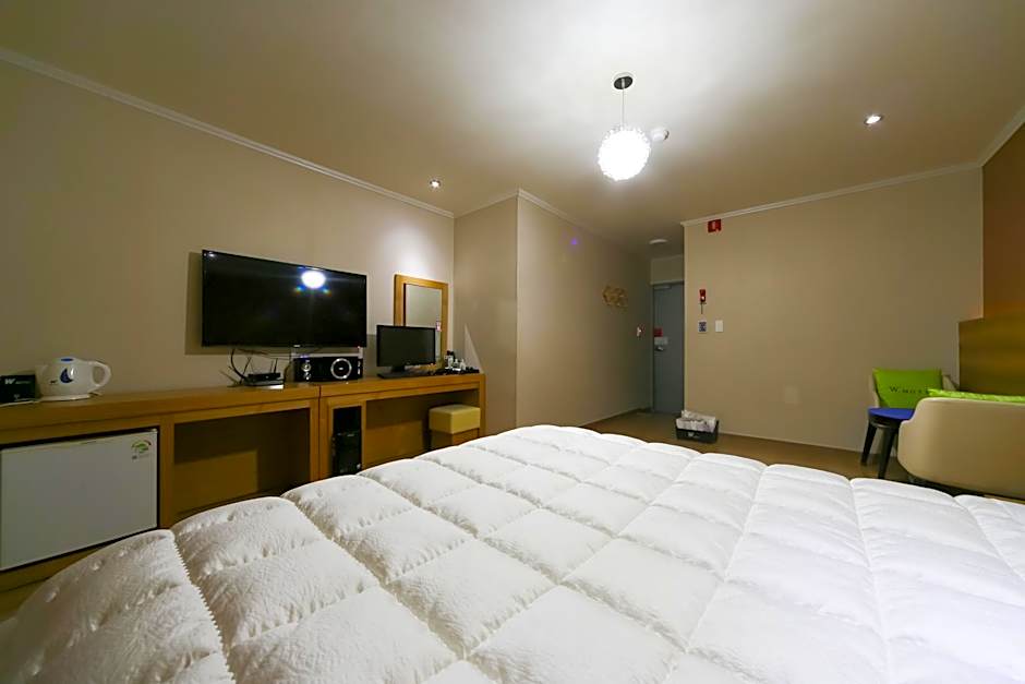 Gyeongju bulgooksa W Drive-in Motel