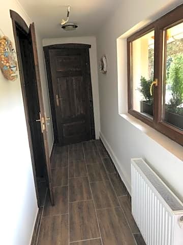 Admiralitás Kitchen and Restaurant