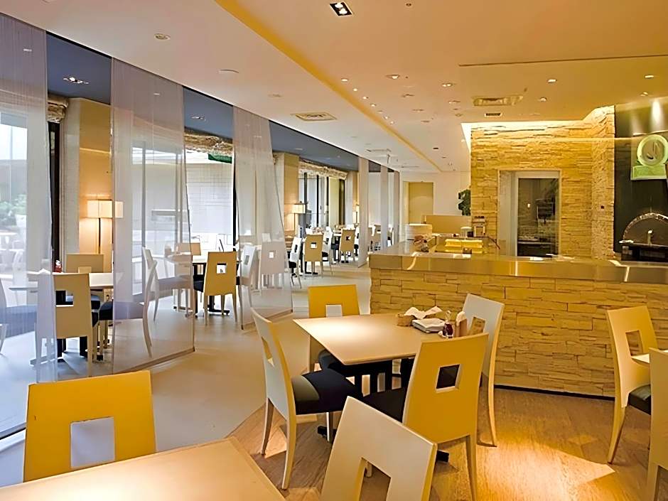 Kokusai 21 International Hotel