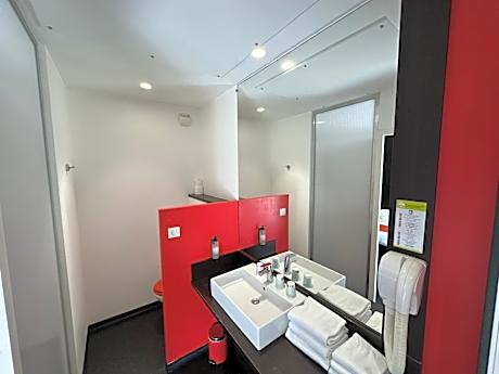 Triple Room (2 Adults + 1 Child)