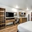 WoodSpring Suites Denver Commerce City