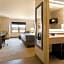 Clubhouse Hotel and Suites - Sioux Falls