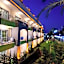 Rich Melissa Hotel
