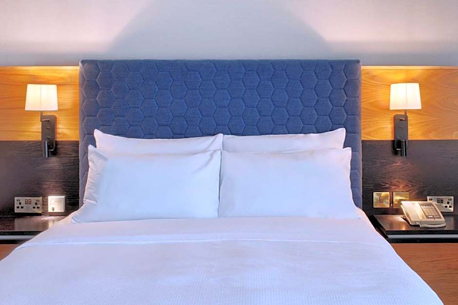 DoubleTree by Hilton Manchester Airport