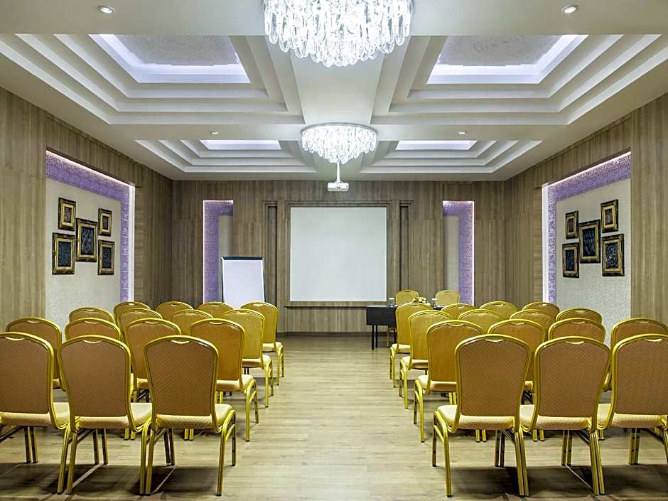 ibis Yogyakarta Adi Sucipto