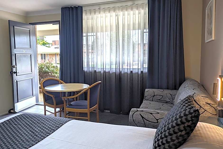 Highlands Motor Inn