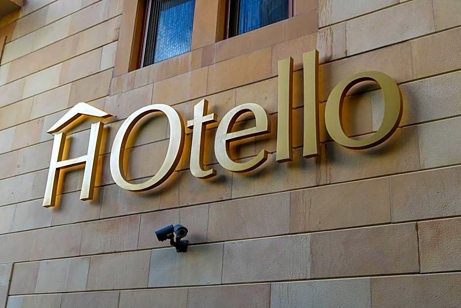 HOtello guest suites