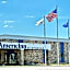 AmericInn & Suites by Wyndham Baraboo Event Center