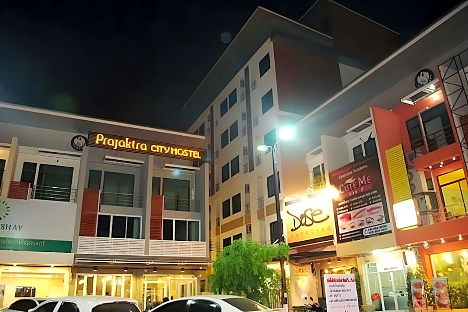 Prajaktra City Hostel