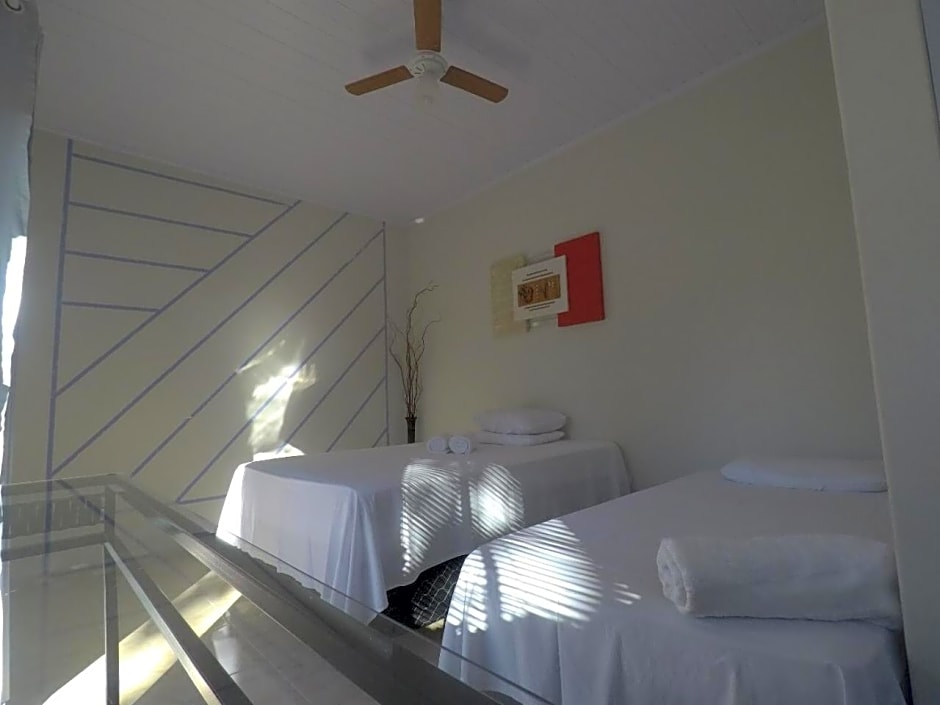 Pousada e Chales Mambaí Inn