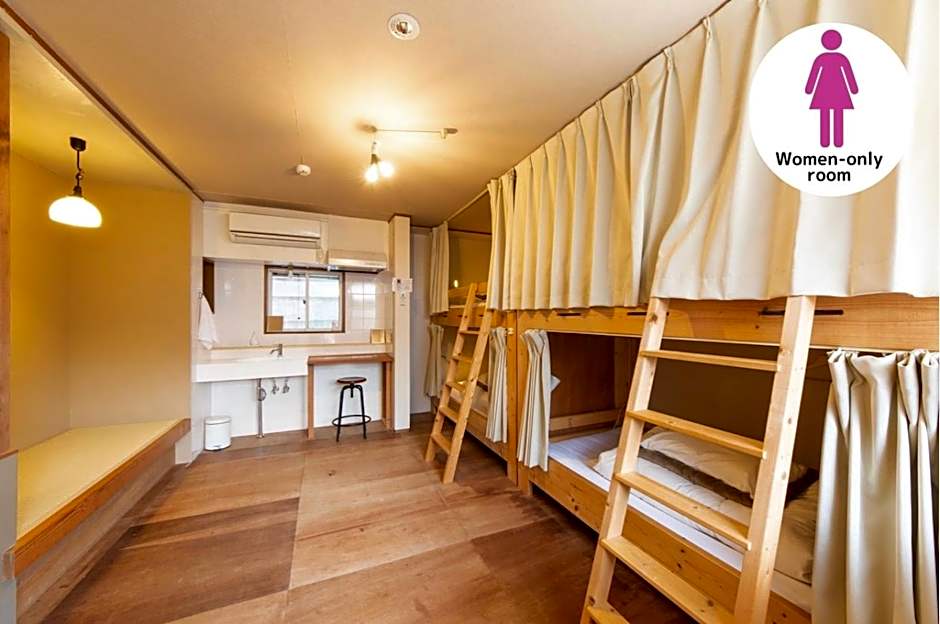 Yuzan Guesthouse