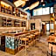 D8 Hotel