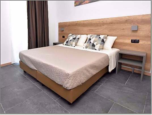 Hotel apartments Crisvan