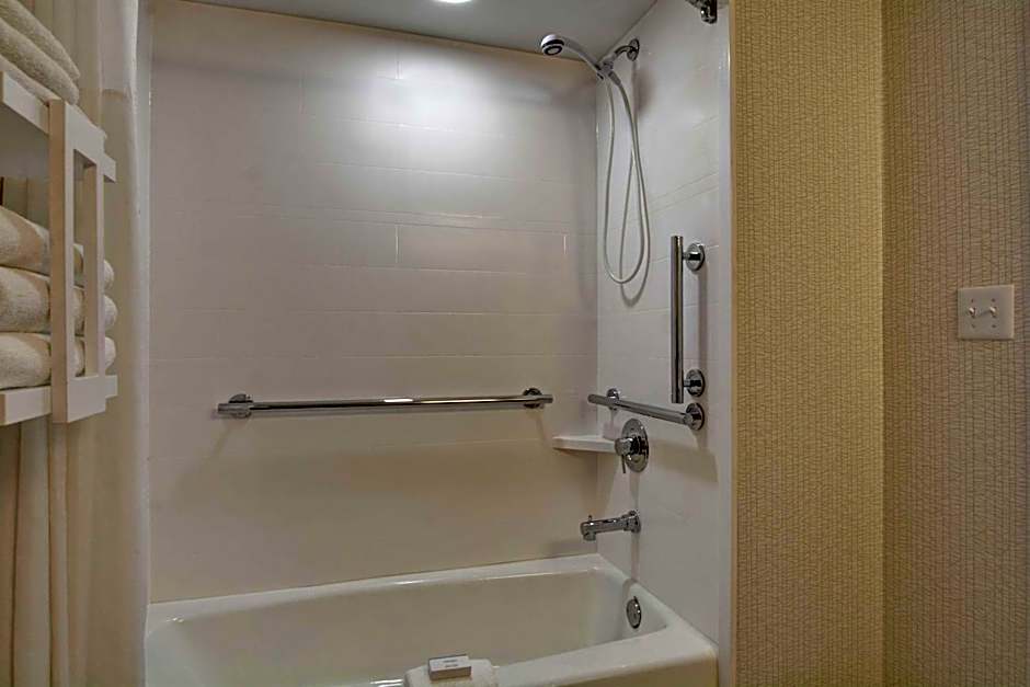 Hampton Inn By Hilton Greenwood