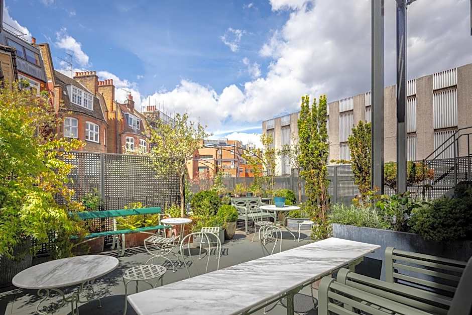 No. 30 Knightsbridge