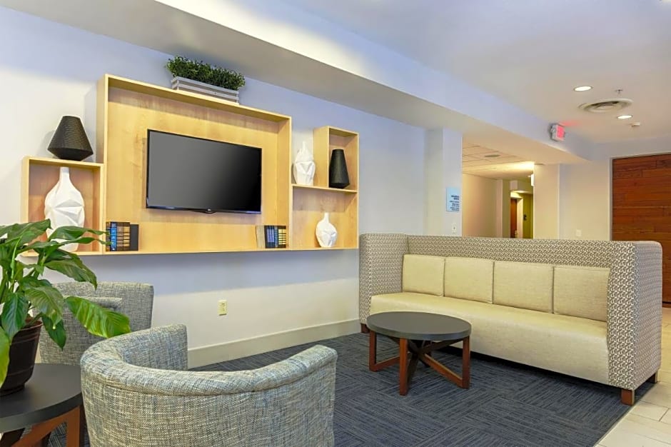 Holiday Inn Express Irondequoit By IHG