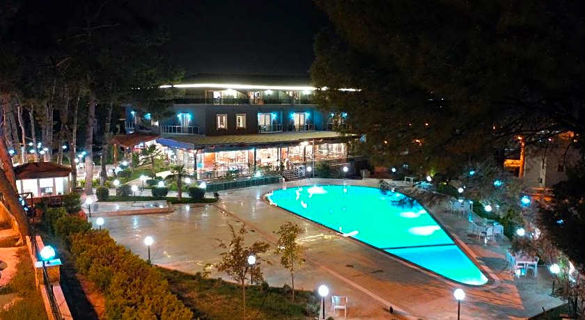 Pamukkale Whiteheaven Suite Hotel