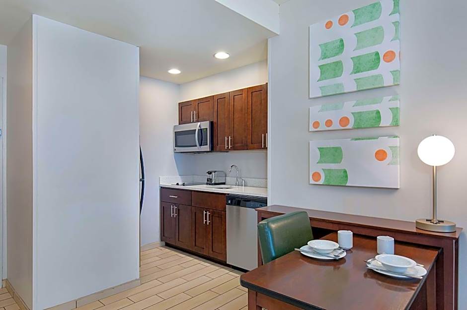 Homewood Suites By Hilton Atlanta/Perimeter Center