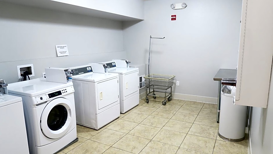 Holiday Inn Express Hotel & Suites Elk Grove Ctrl - Sacramento S By IHG