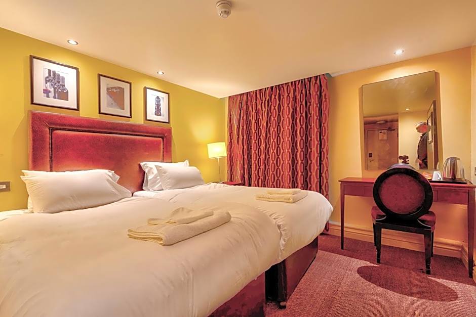 Manchester Airport Stanley Hotel by Belvilla