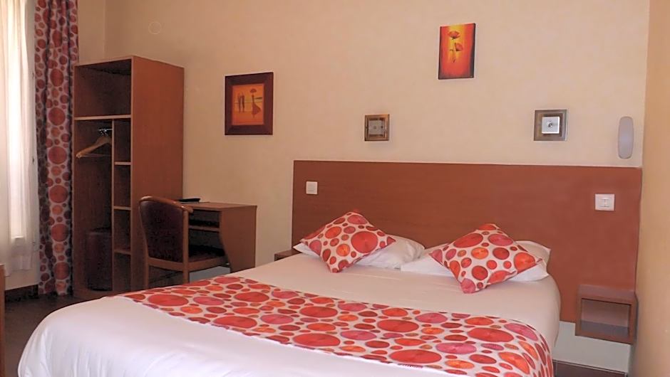 Hôtel de la Place des Alpes