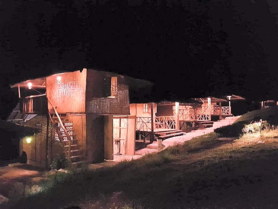 CXJ Travelers Inn