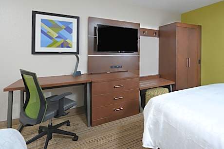 Standard Room with Two Queen Beds