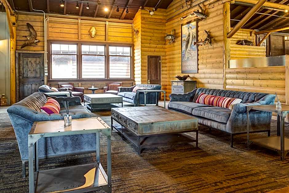 Grand Lake Lodge