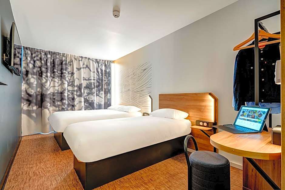 B&B HOTEL Paris Ivry Quai de Seine