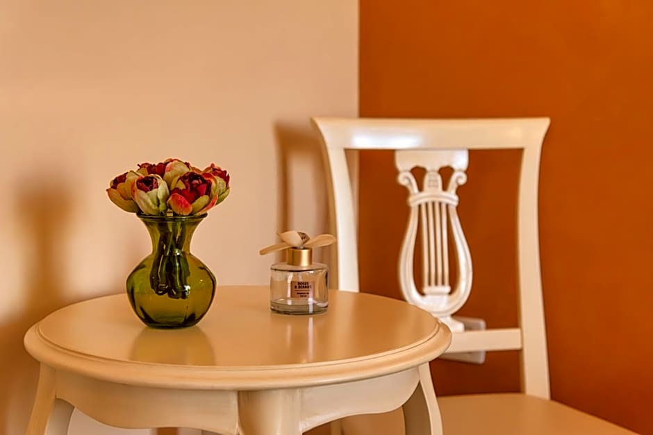 Bella & Stella rooms