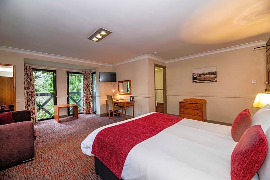 Old Mill by Chef & Brewer Collection