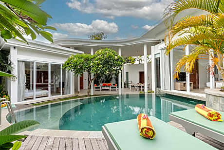 Taman Mesari Luxury Villas-Seminyak