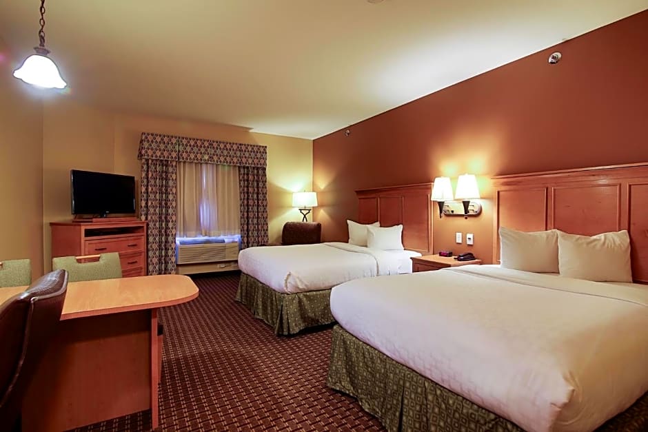 Hawthorn Suites by Wyndham Minot