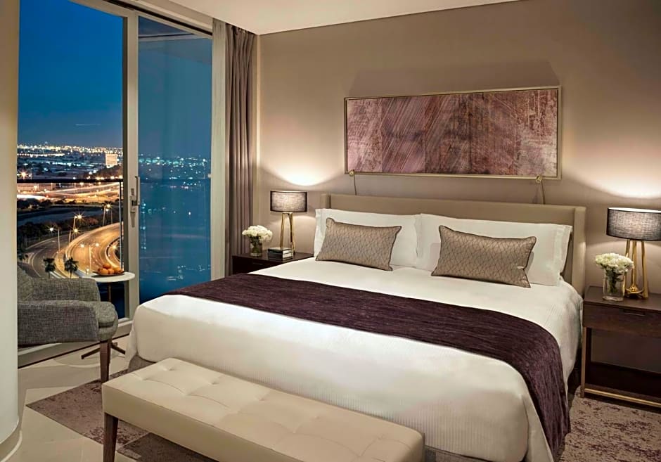 InterContinental Residence Suite Dubai Festival City