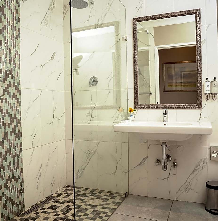 CedarWoods of Sandton Hotel