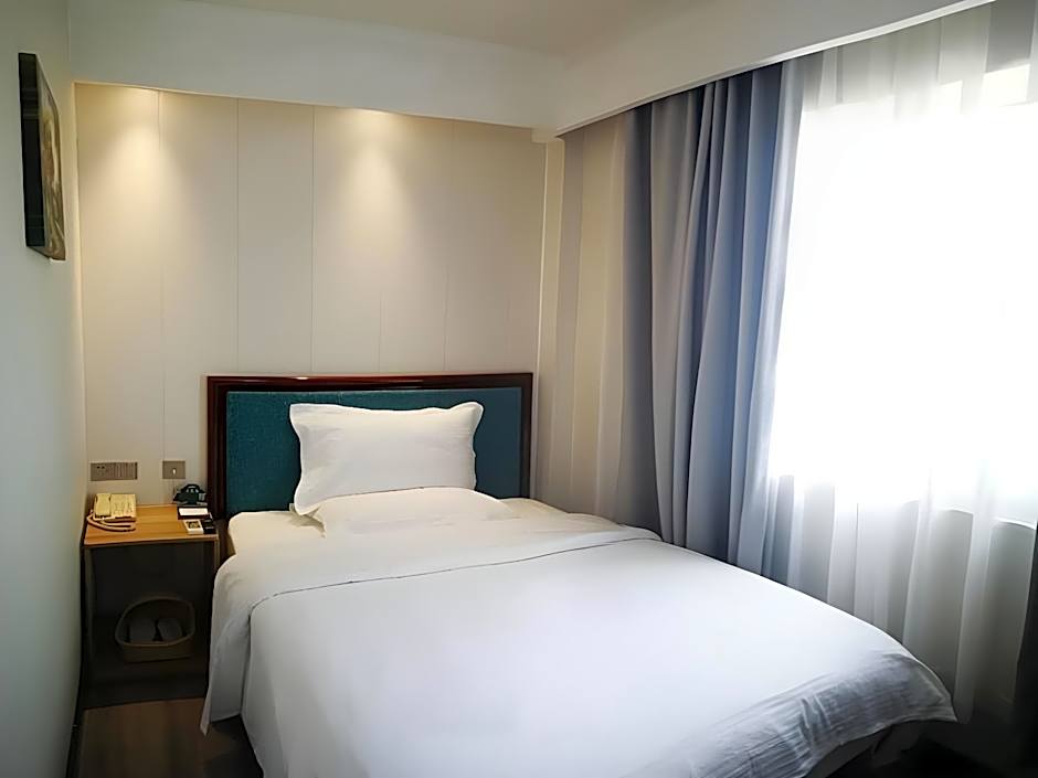 Green Tree Inn Nanjing Zhonghua Gate Subway Station Hotel