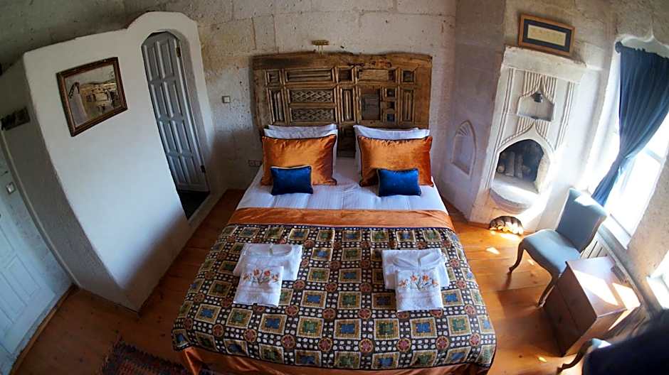 Photo 1 of 9 of 1 Double Bed or 2 Beds
