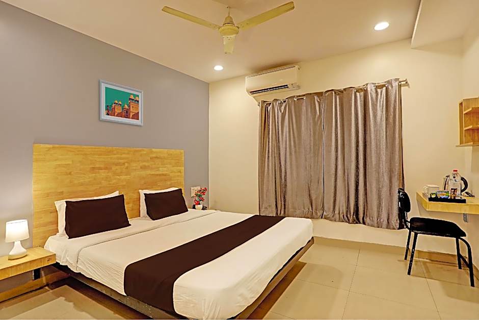 OYO Flagship 76687 Ramoji Kothapet – Hyderabad, 