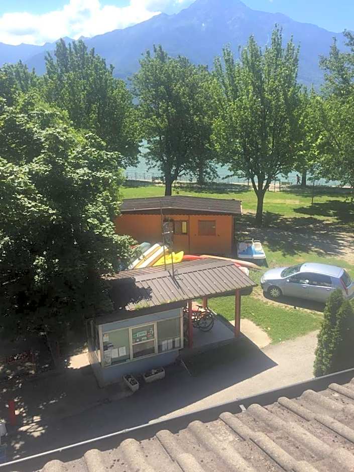 Camping Hotel Au Lac De Como