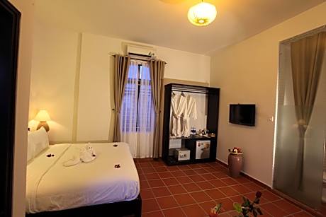 Family Suite with Balcony