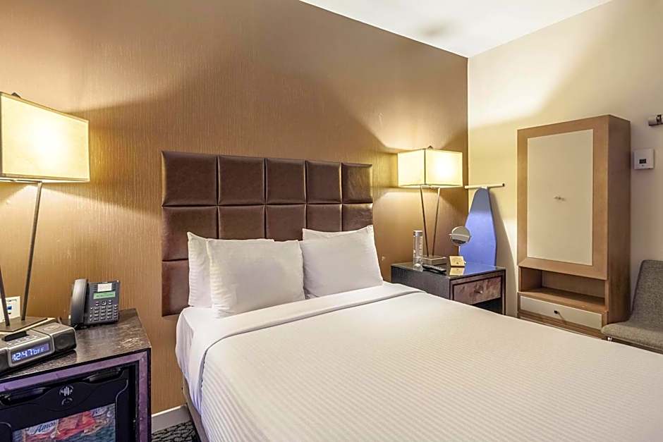 Blue Angel Hotel NYC, an Ascend Collection Hotel