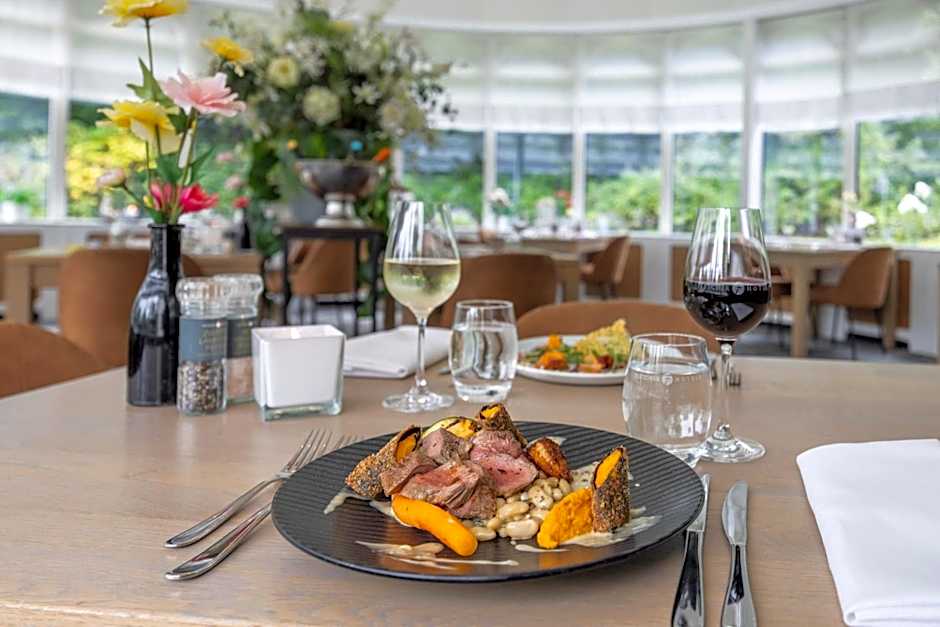 Fletcher Hotel Restaurant De Witte Raaf