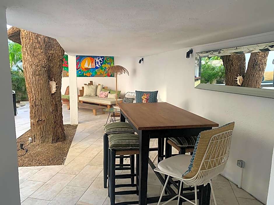 Sous le Badamier Quiet Boutique Hotel with Pool near Grand Baie