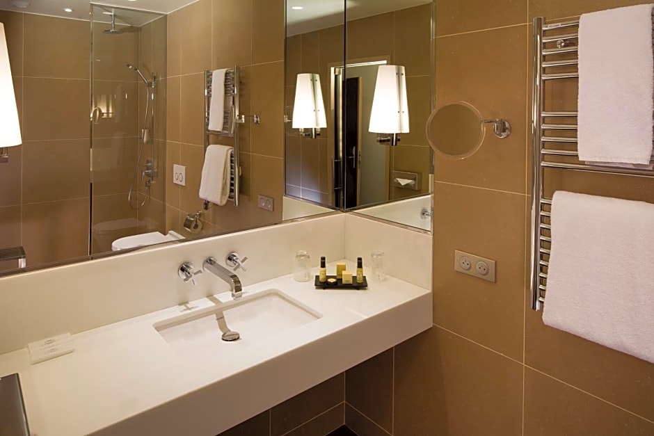 Hotel Le M Paris Montparnasse