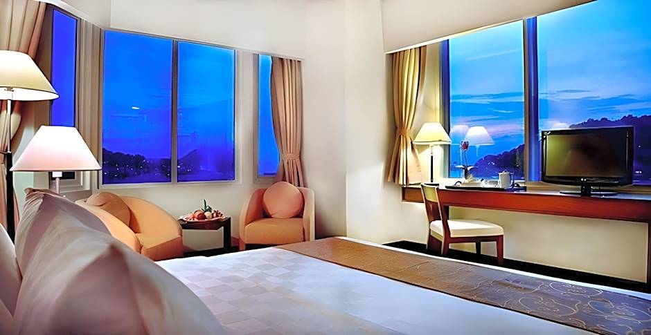 Aston Jayapura Hotel And Convention Center