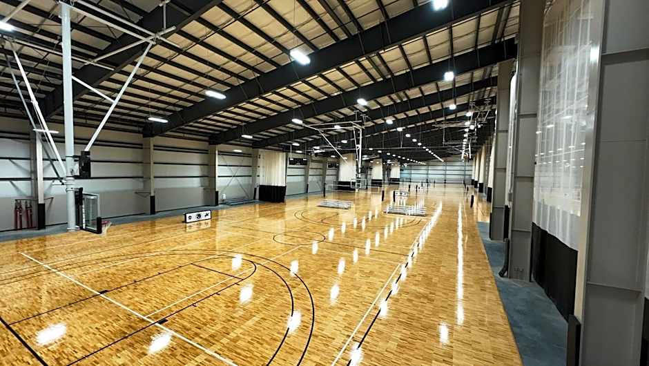 Holiday Inn Express and Suites- South Bend Casino By IHG