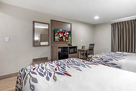 Red Roof Inn & Suites Newport News